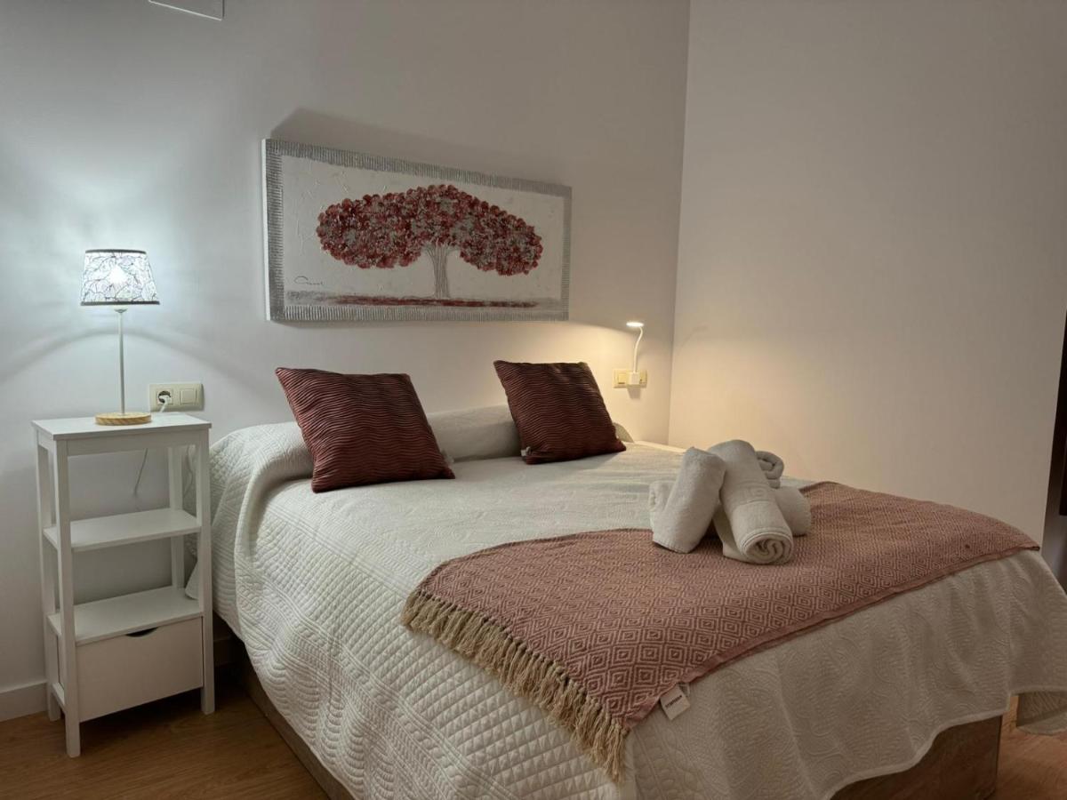 Mr Apartamentos Cordoba Exterior photo